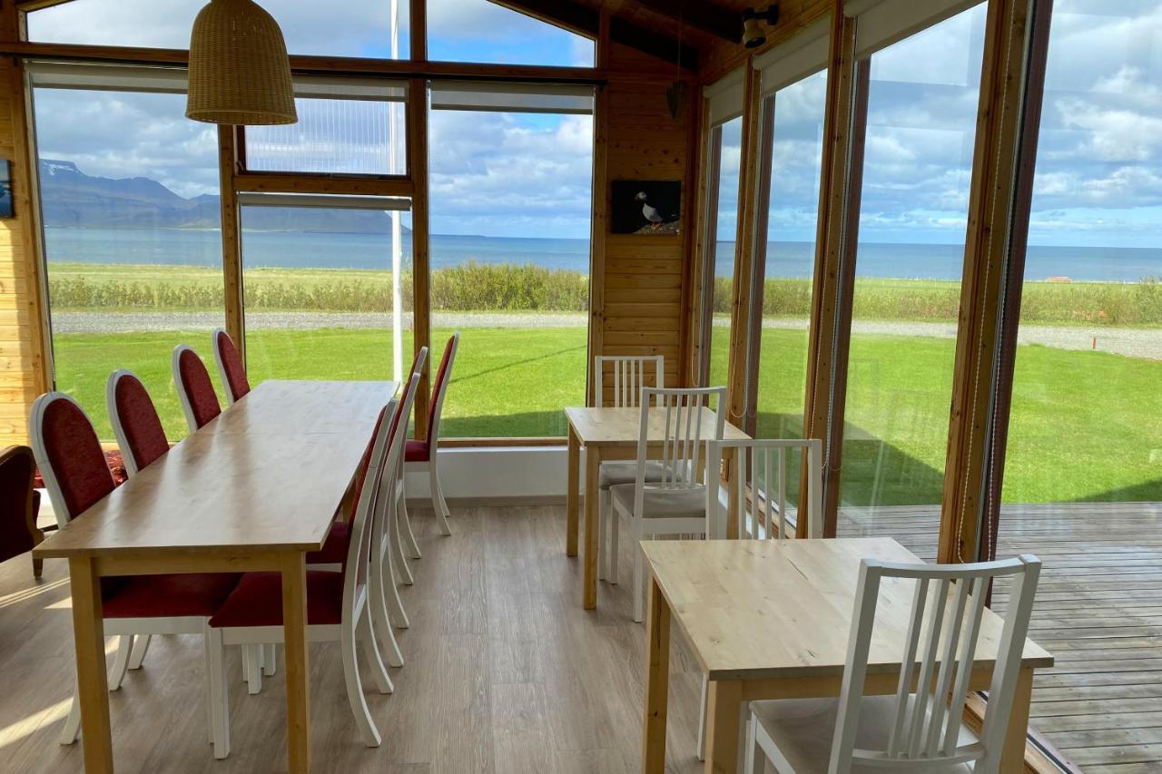 Sudur-Bar Guesthouse グルンダルフィヨルズル エクステリア 写真