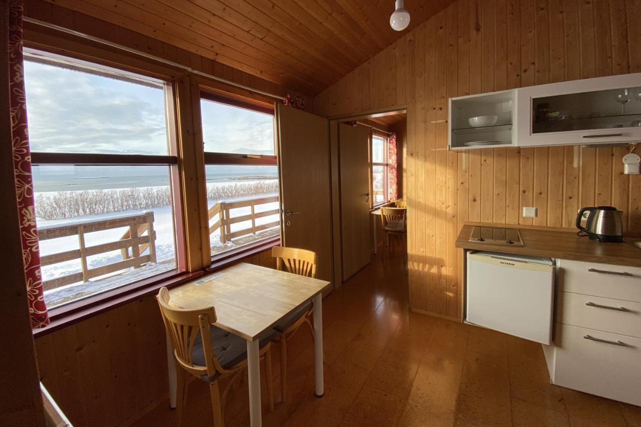 Sudur-Bar Guesthouse グルンダルフィヨルズル エクステリア 写真