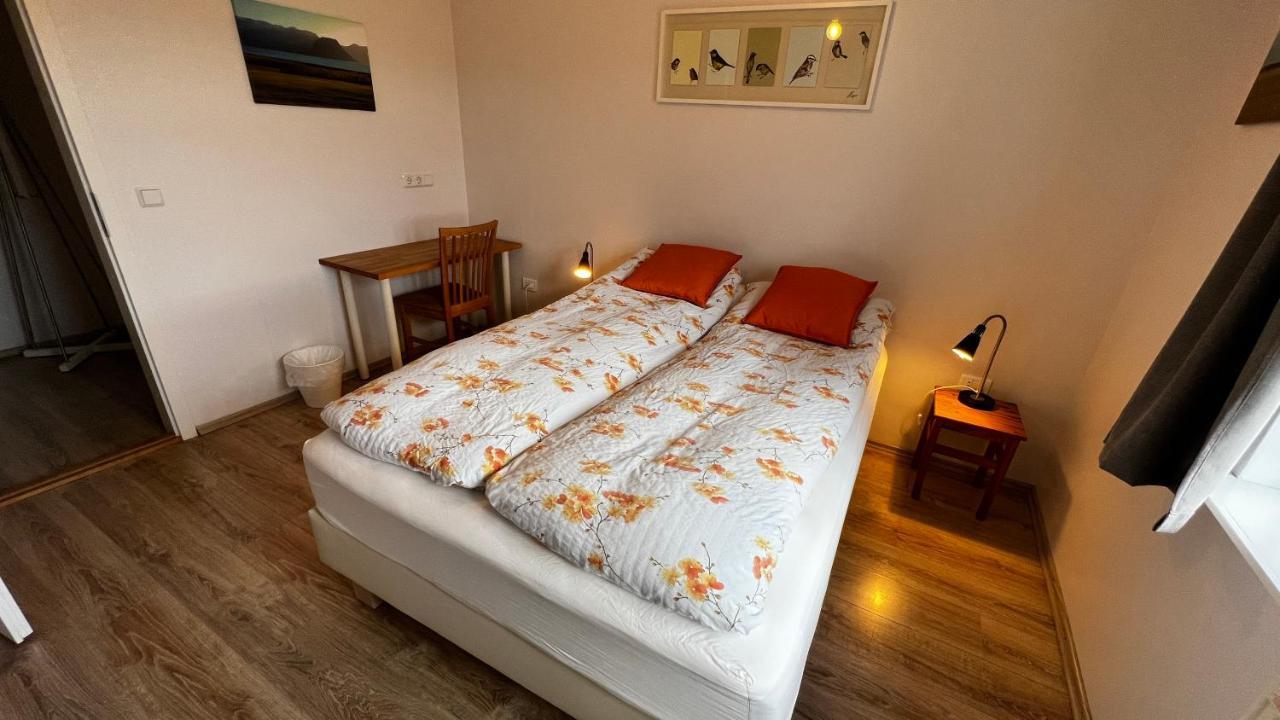 Sudur-Bar Guesthouse グルンダルフィヨルズル エクステリア 写真