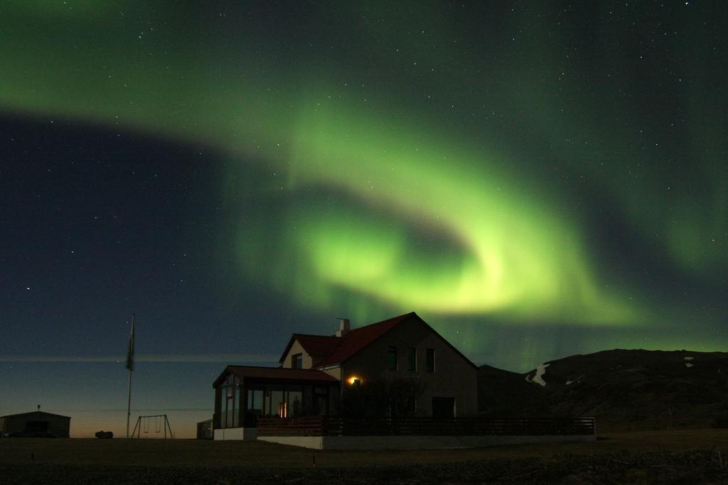 Sudur-Bar Guesthouse グルンダルフィヨルズル エクステリア 写真
